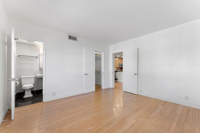 125 Isle Of Venice Dr 10, Fort Lauderdale, FL 33301