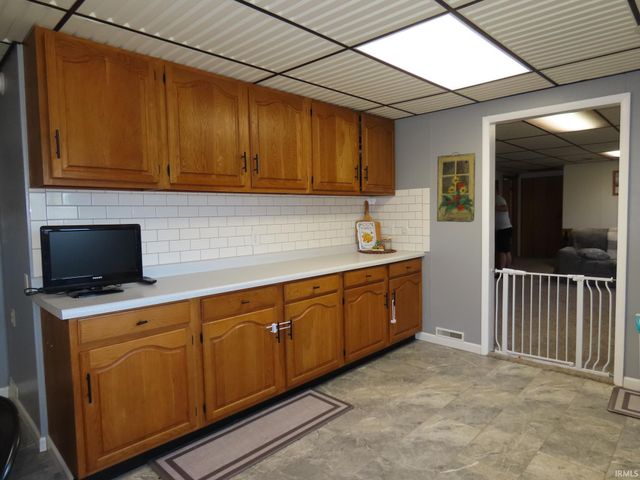 7945 N 650 W, Orland, IN 46776