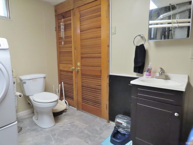 7945 N 650 W, Orland, IN 46776