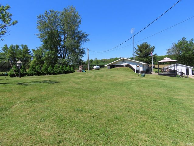 7945 N 650 W, Orland, IN 46776