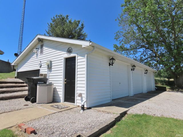 7945 N 650 W, Orland, IN 46776