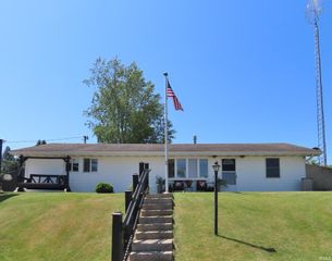 7945 N 650 W, Orland, IN 46776