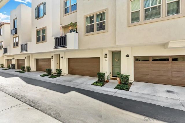 344 Waterbury Ct, Santee, CA 92071