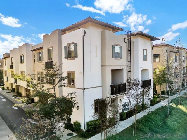 344 Waterbury Ct, Santee, CA 92071