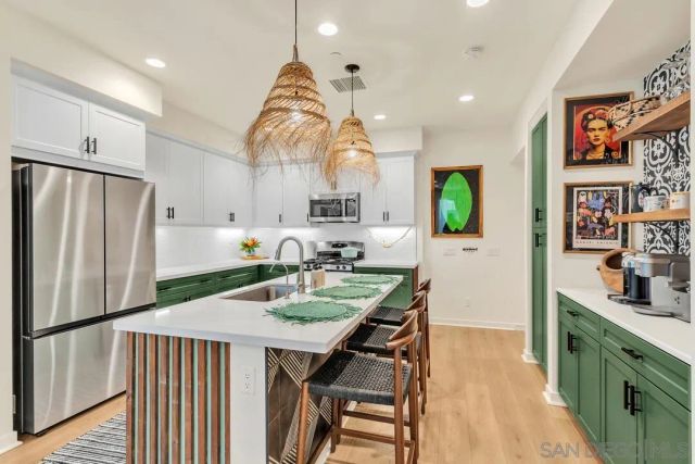 344 Waterbury Ct, Santee, CA 92071