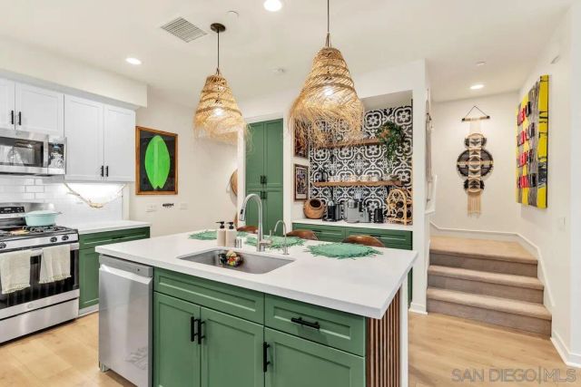 344 Waterbury Ct, Santee, CA 92071