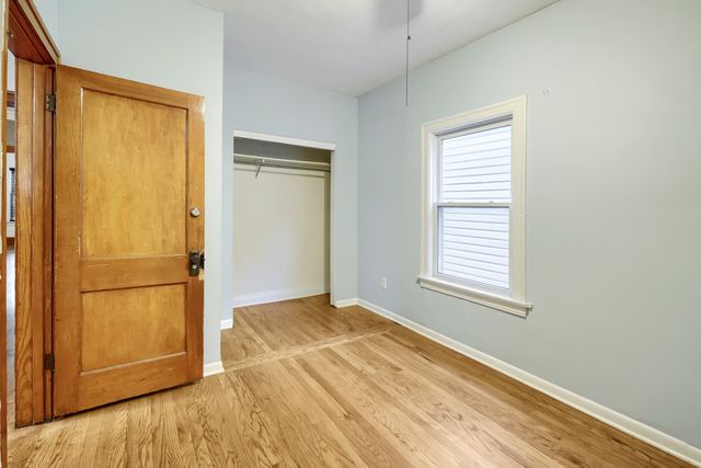1002 Circle Avenue, Forest Park, IL 60130
