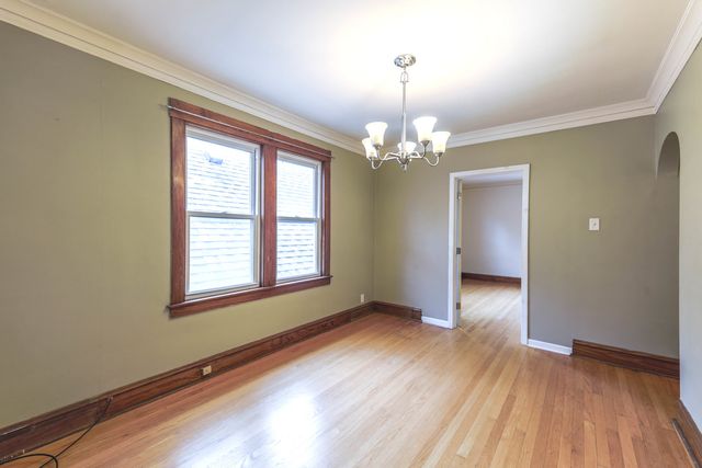 1002 Circle Avenue, Forest Park, IL 60130