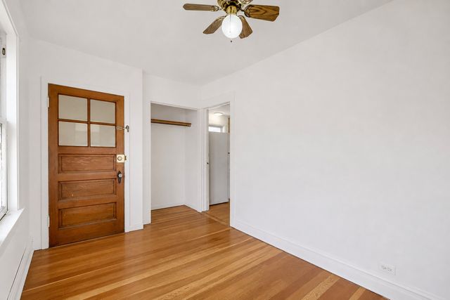 1002 Circle Avenue, Forest Park, IL 60130