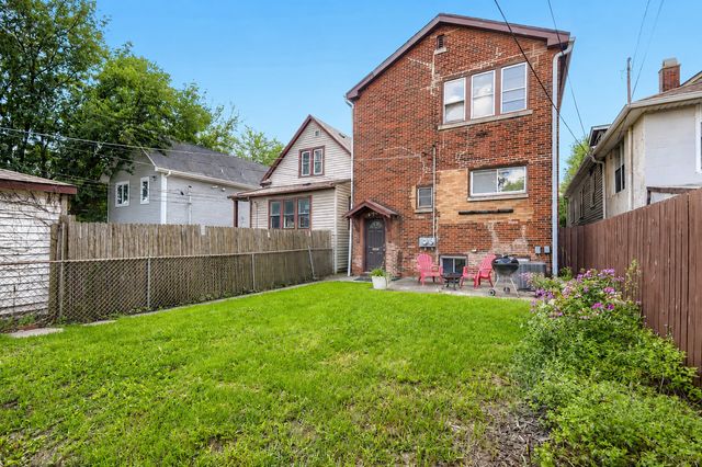 1002 Circle Avenue, Forest Park, IL 60130