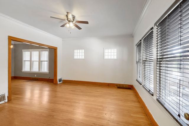 1002 Circle Avenue, Forest Park, IL 60130
