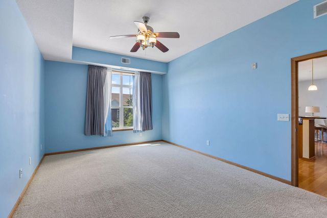 1244 County Road D E 102, Maplewood, MN 55109