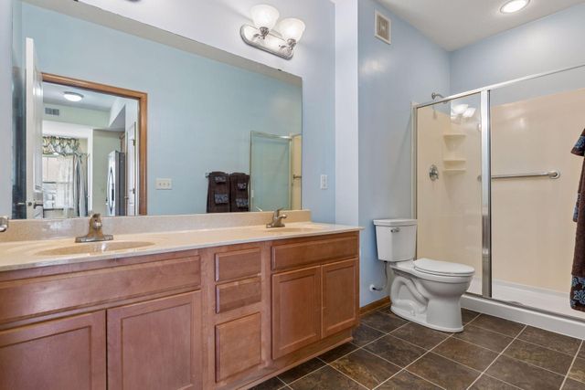 1244 County Road D E 102, Maplewood, MN 55109