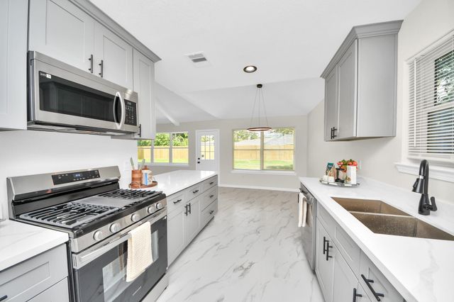 23007 Baneberry Drive, Spring, TX 77373