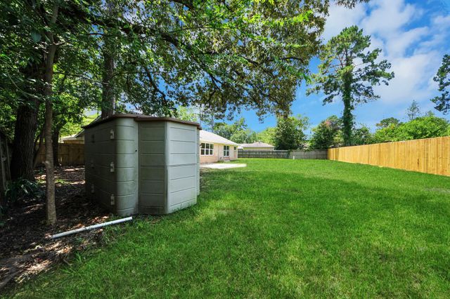 23007 Baneberry Drive, Spring, TX 77373