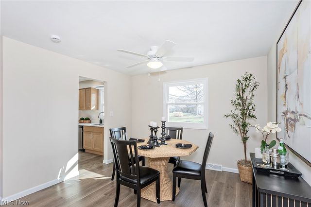 127 Brush Road, Richmond Heights, OH 44143