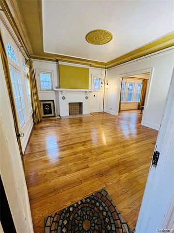 2919 Fullerton Street, Detroit, MI 48238