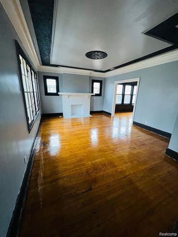 2919 Fullerton Street, Detroit, MI 48238