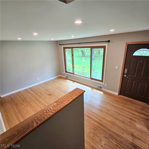 7607 Big Creek, Middleburg Heights, OH 44130