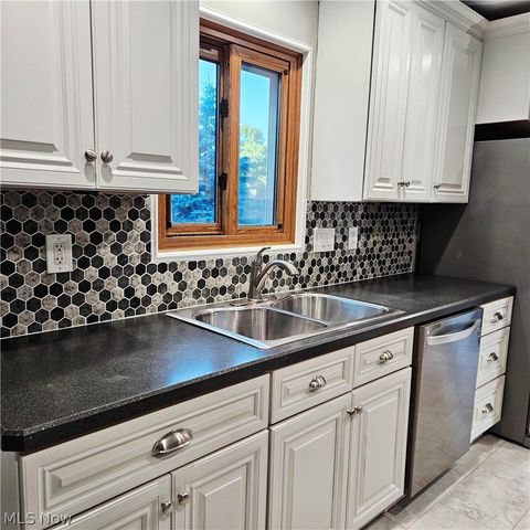7607 Big Creek, Middleburg Heights, OH 44130