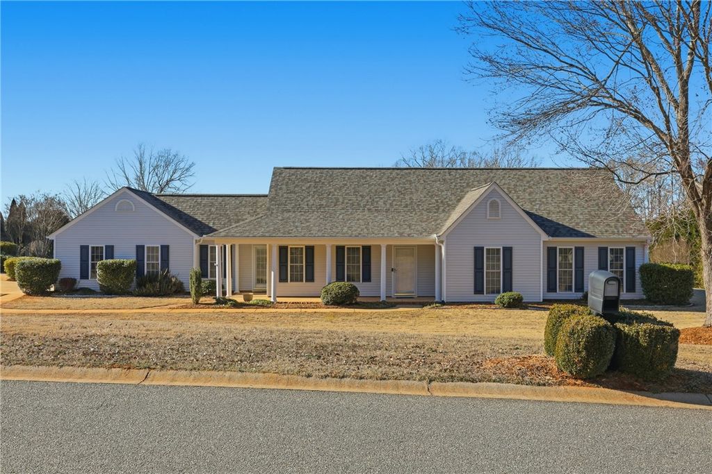 104 Carrie Leigh Lane, Pendleton, SC 29670