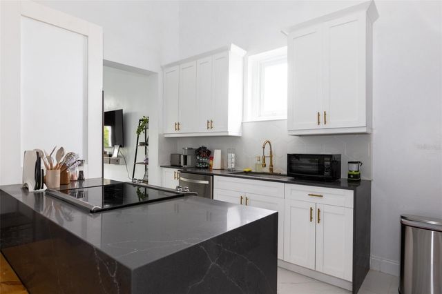 9 CALLE DEL MERCADO, San Juan, PR 00901