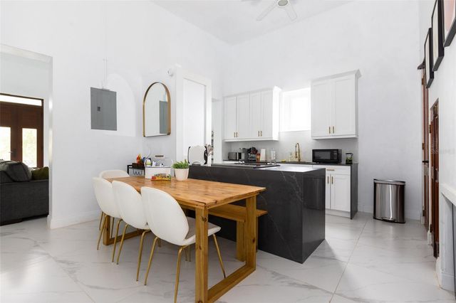 9 CALLE DEL MERCADO, San Juan, PR 00901