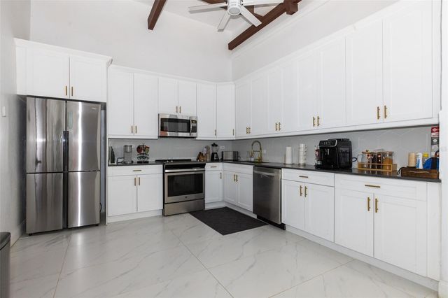 9 CALLE DEL MERCADO, San Juan, PR 00901