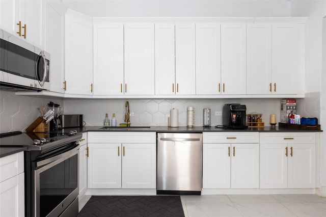 9 CALLE DEL MERCADO, San Juan, PR 00901