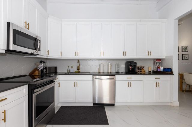 9 CALLE DEL MERCADO, San Juan, PR 00901