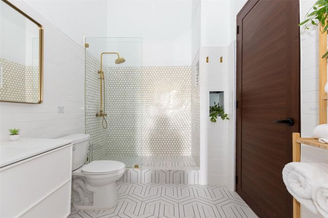 9 CALLE DEL MERCADO, San Juan, PR 00901