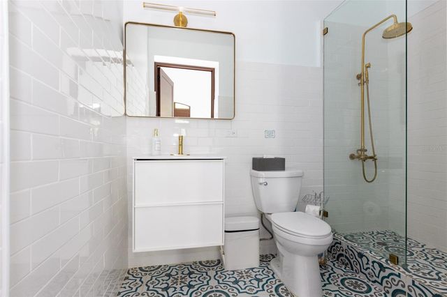 9 CALLE DEL MERCADO, San Juan, PR 00901