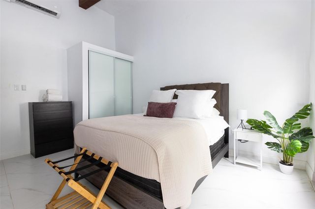 9 CALLE DEL MERCADO, San Juan, PR 00901