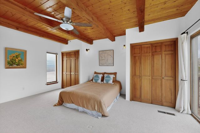 26 Calle Del Sol, Placitas, NM 87043