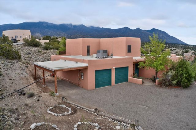 26 Calle Del Sol, Placitas, NM 87043