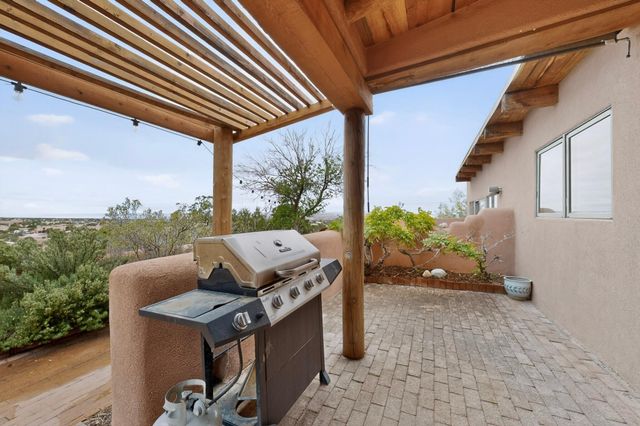 26 Calle Del Sol, Placitas, NM 87043