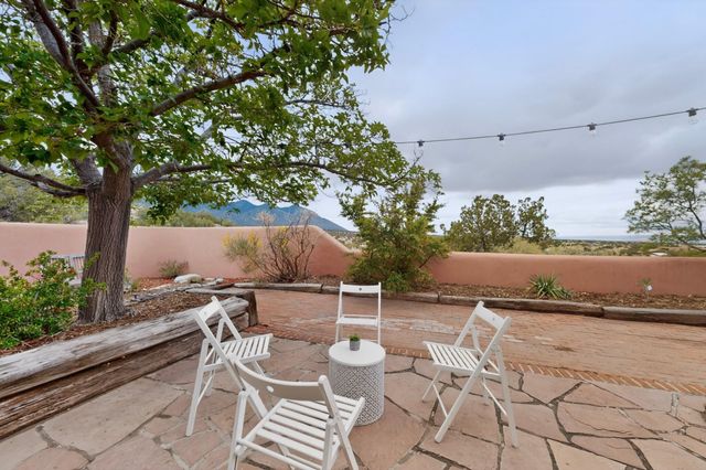 26 Calle Del Sol, Placitas, NM 87043