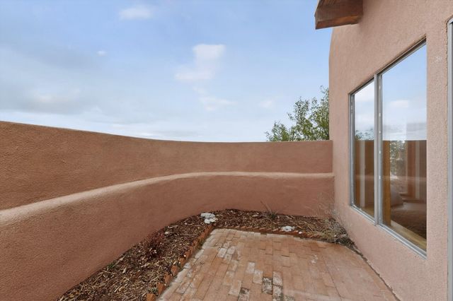 26 Calle Del Sol, Placitas, NM 87043