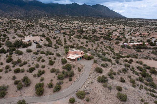 26 Calle Del Sol, Placitas, NM 87043