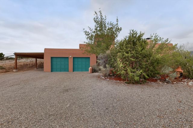 26 Calle Del Sol, Placitas, NM 87043