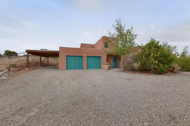 26 Calle Del Sol, Placitas, NM 87043
