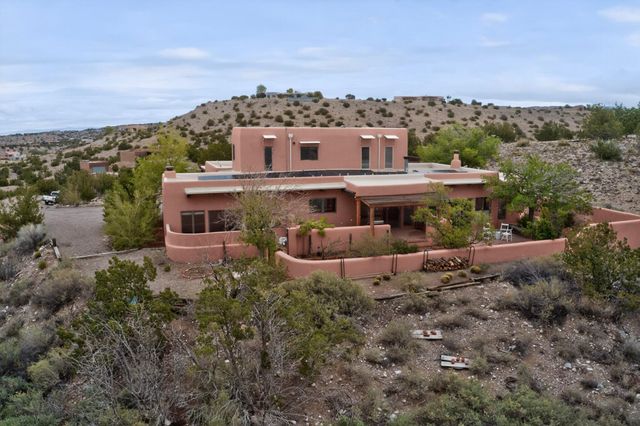 26 Calle Del Sol, Placitas, NM 87043