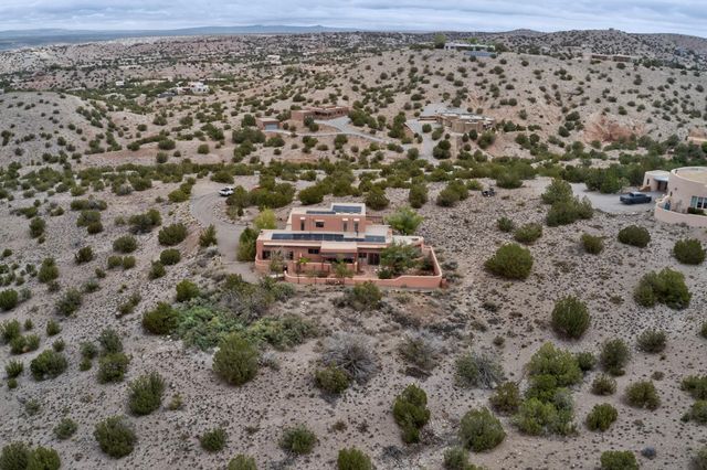 26 Calle Del Sol, Placitas, NM 87043