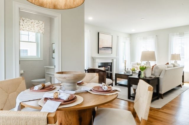 16 Strongwater Drive, Salem, MA 01970
