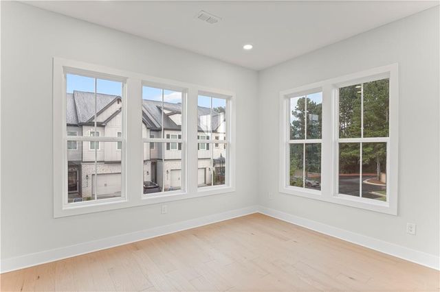 2706 Evers Drive NE 96, Marietta, GA 30066