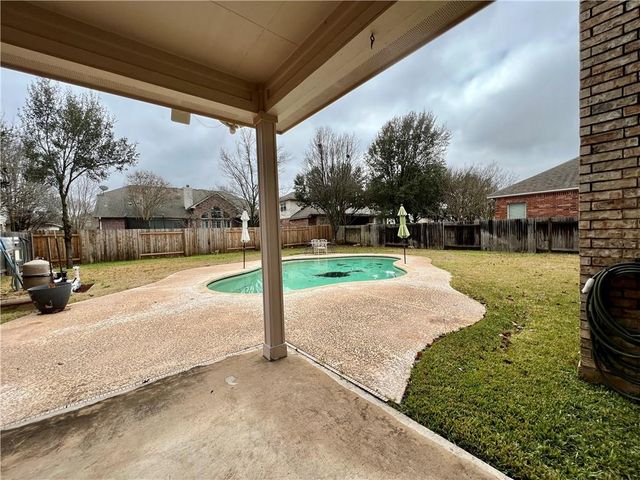 15521 WHISTLING STRAITS DR, Austin, TX 78717