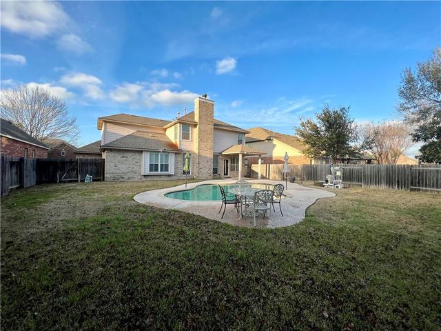 15521 WHISTLING STRAITS DR, Austin, TX 78717