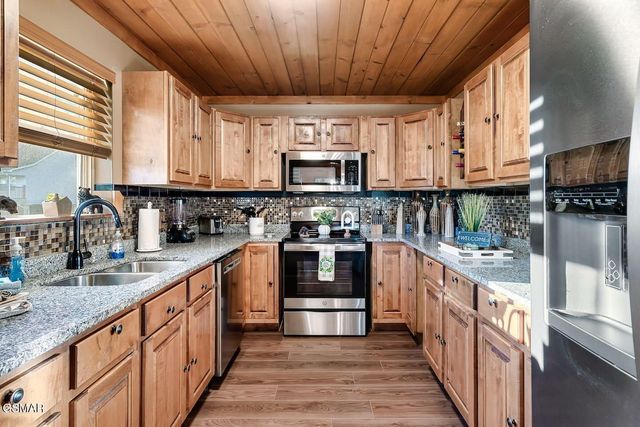 2012 Slippery Rock Circle, Sevierville, TN 37862