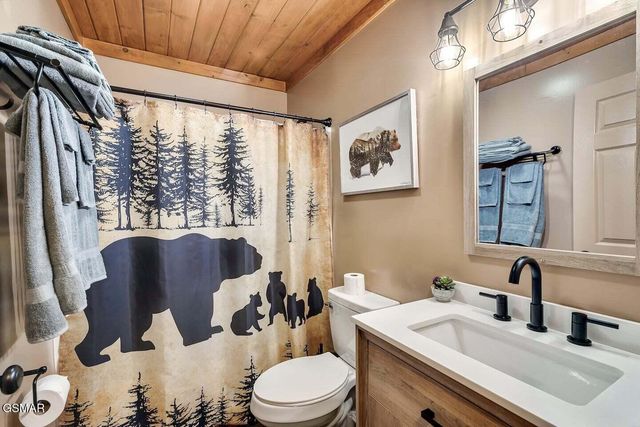 2012 Slippery Rock Circle, Sevierville, TN 37862