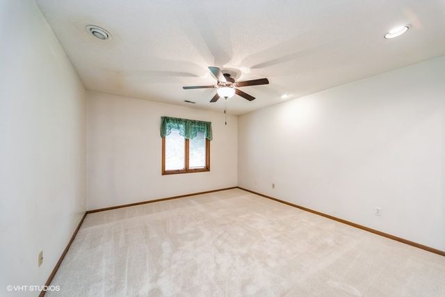 409 SE Delaware Avenue 207, Ankeny, IA 50021